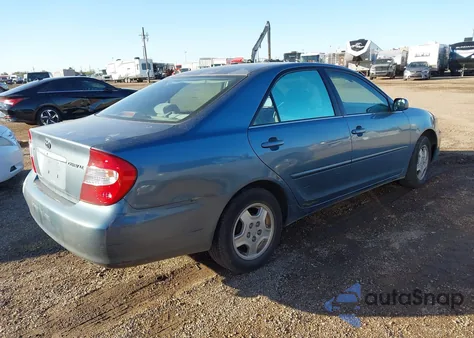 2002 Toyota Camry Le from USA, damaged, VIN 4T1BE32K52U524763